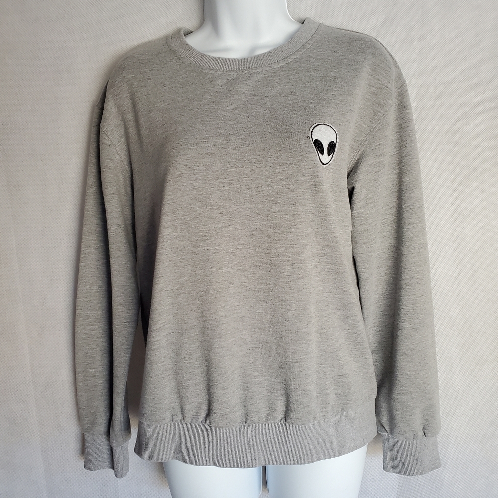 Gray Alien Patch Pullover Crewneck Sweatshirt Size Small